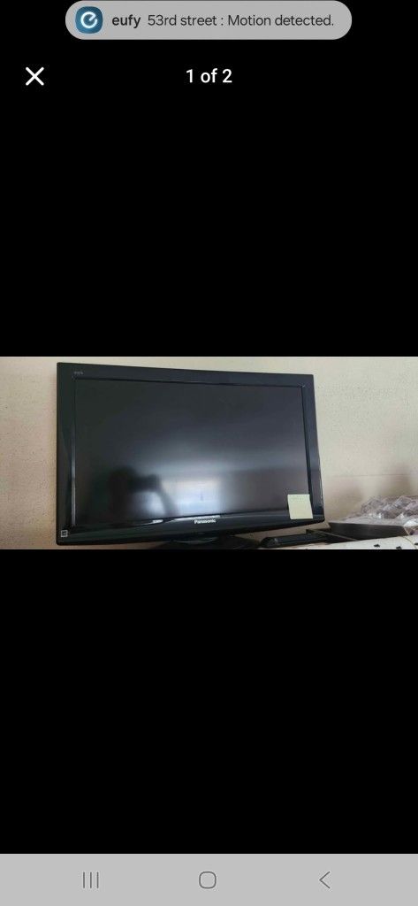 Tv with remote