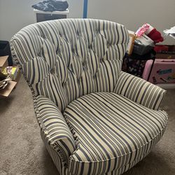 Pottery barn large blue and white chair