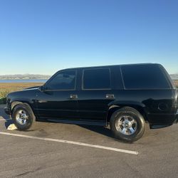 2000 Chevrolet Tahoe