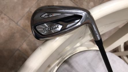 Titleist AP 1 718 Pitching wedge, graphite