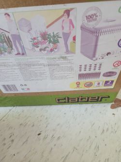 Self Watering Plant Feeder