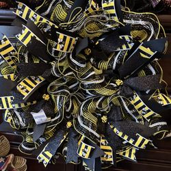 Bee Themed Wreath