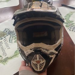 fox dirt bike helmet 