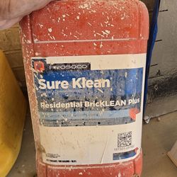 BricKLEAN