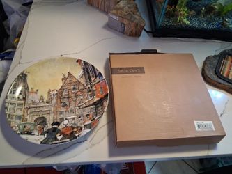Anton Pieck Decorative Ceramic Wall Plate – 21 cm (8.3 Inches) – Holland Street Scene
Collectible decorative wall plate featuring artwork by renowned