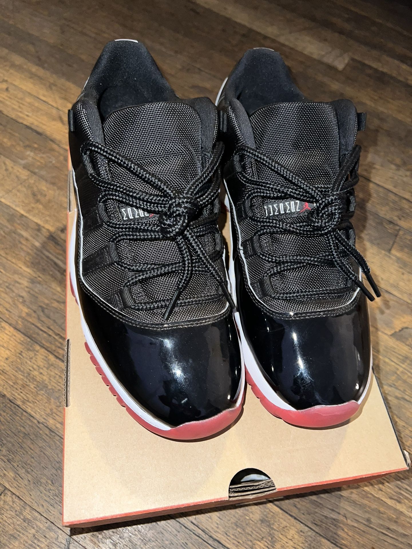 Jordan 11 Bred 