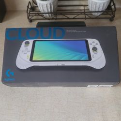 Logitech G Cloud Box + Accessories 