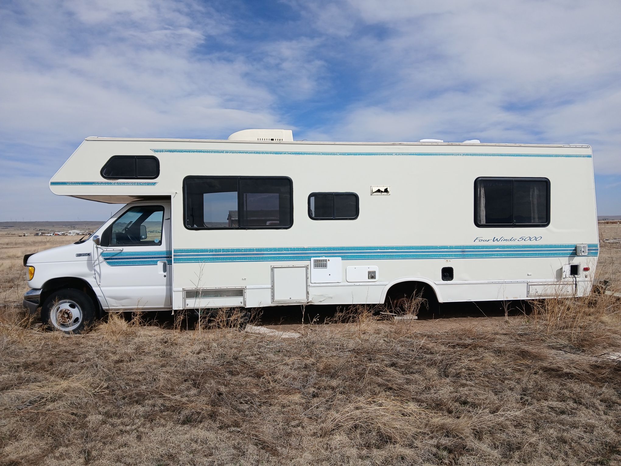 1996 Ford Four Winds