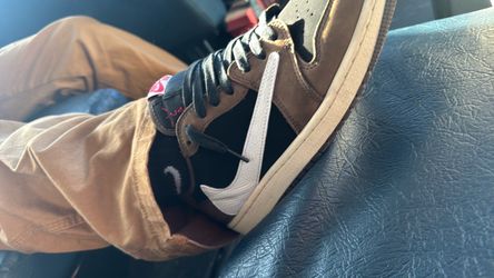 Travis Scott reverse mocha