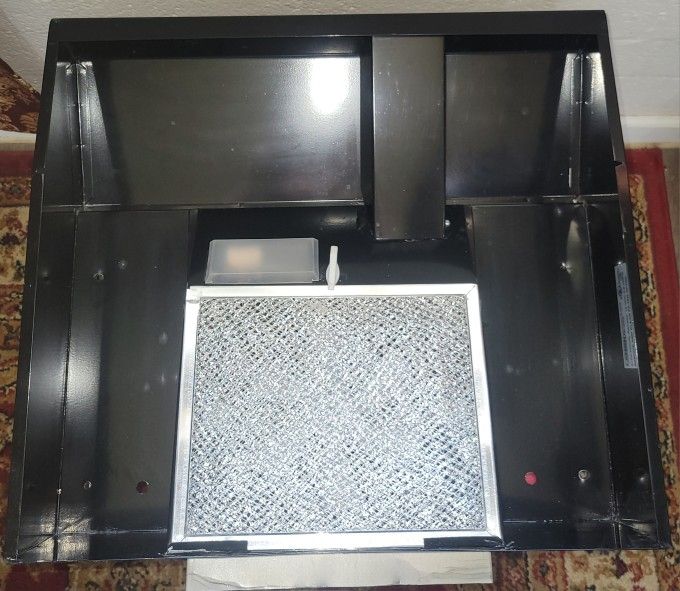 RV Jensen range hood with fan and light for Sale in Las Vegas, NV OfferUp