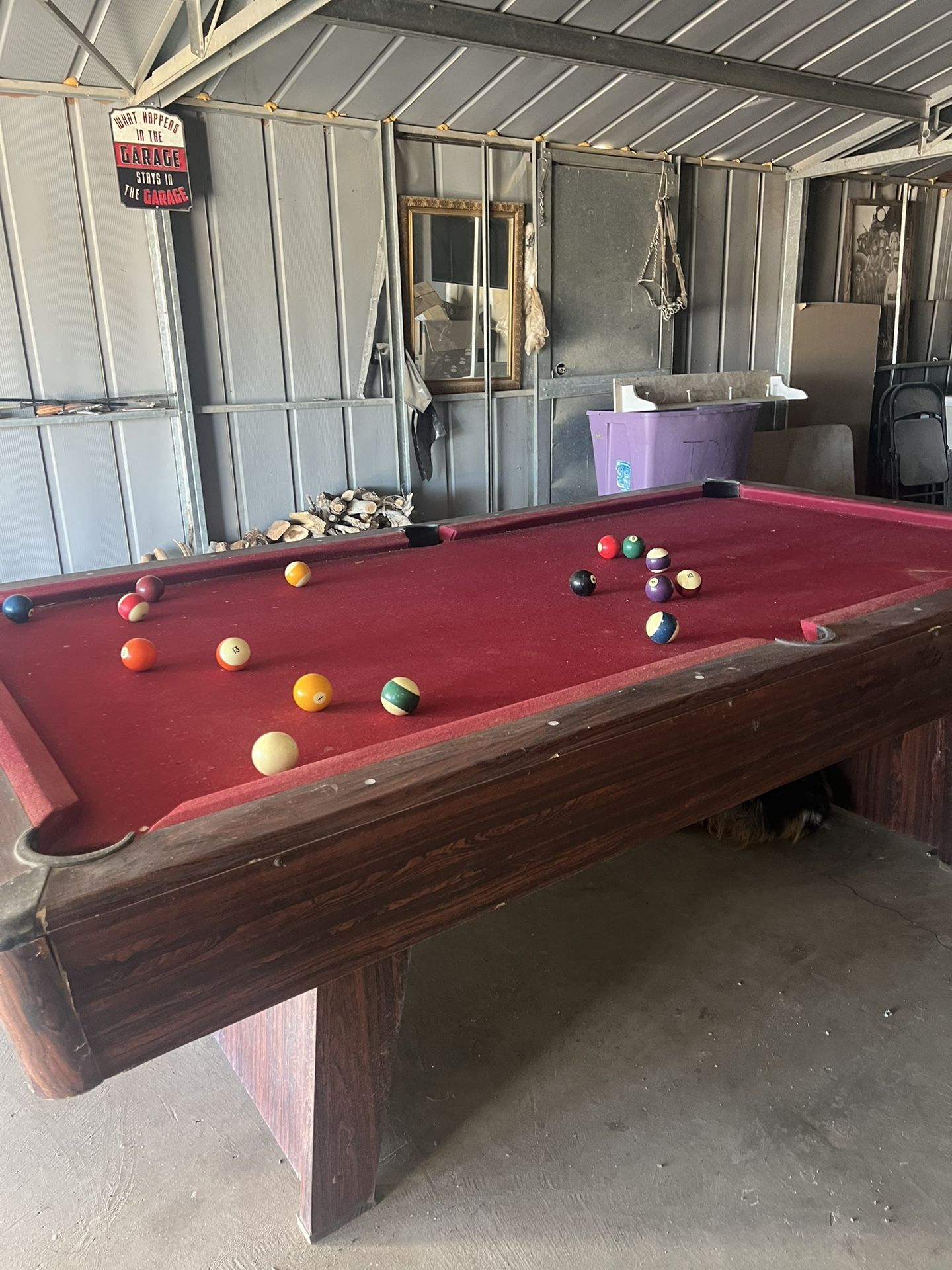 Pool table