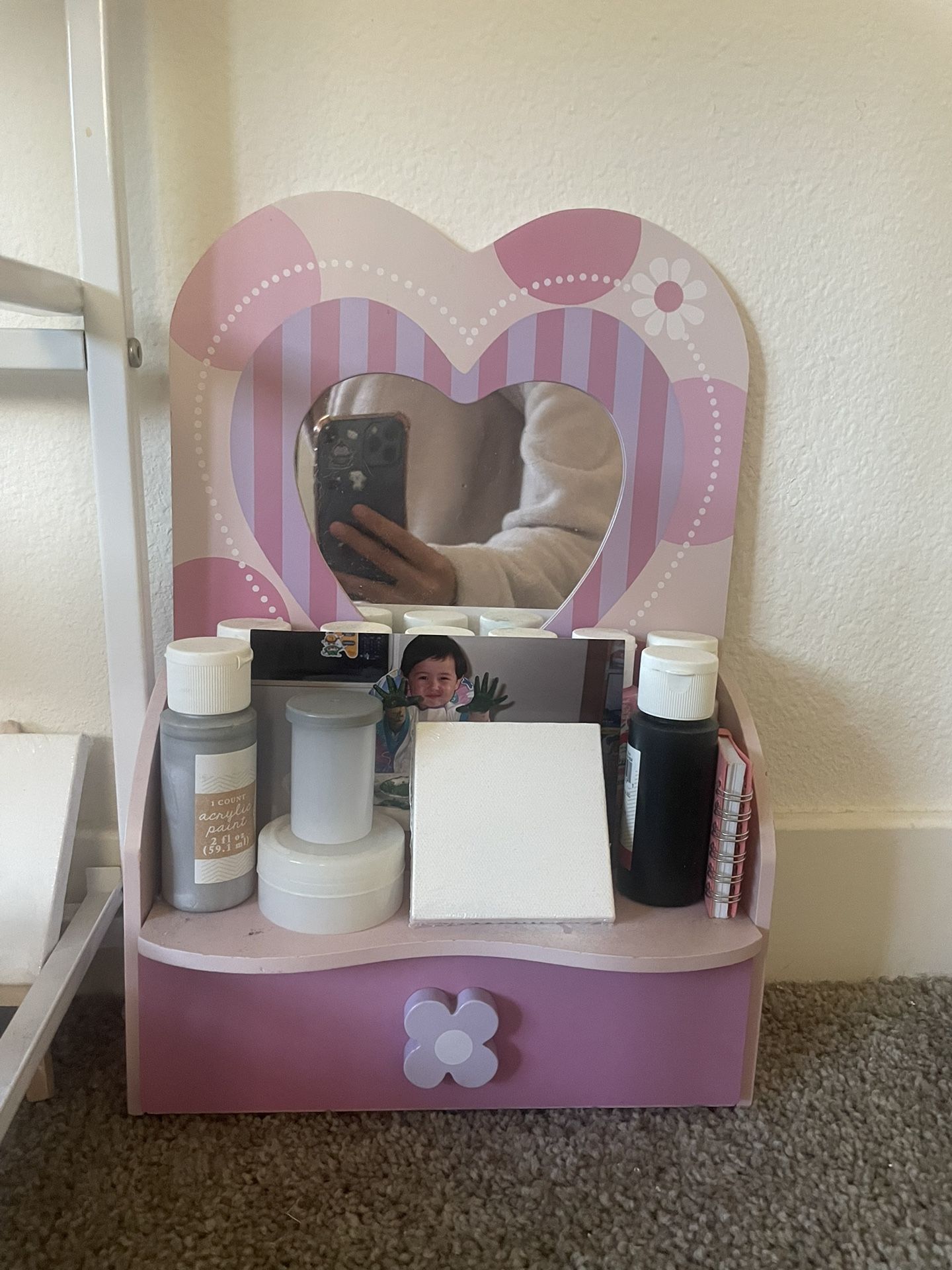 Mini Pink & Purple Vanity
