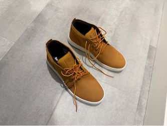 Timberland Boots Men - Size 10 never worn