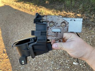 1998 Honda Civic dx oem (cd/cassette/ cup holder single din)