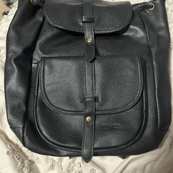 Bella Russo Black Leather Backpack