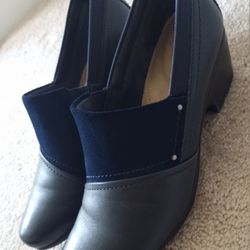Clarks Emily Step shoes Size 7.5 US