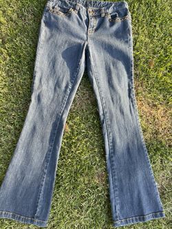 Michel Kore Women’s Flared Jeans Pick Up Only