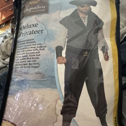 Halloween Costumes 
