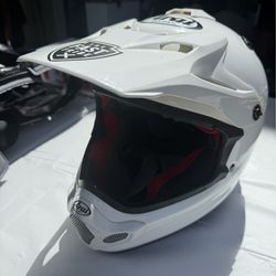 Arai Medium moto helmet