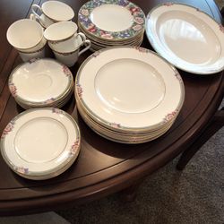 Royal Doulton china,   