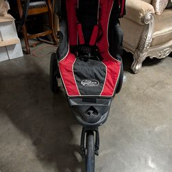 Used stroller in excellent condition