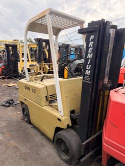 Clark Forklift