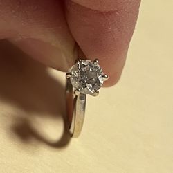 Price drop—Diamond solitaire ring/engagement ring