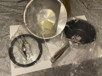 New Princess House Pot w/handle Also New Colander