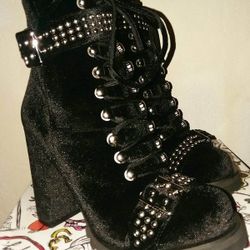 NIB NEW IN BOX JEFFREY CAMPBELL LILITH 2 BLACK VELVET SILVER CHROME STUD ZIPPER PLATFORM HEELED BOOT BOOTIE SHOE SZ 39 9