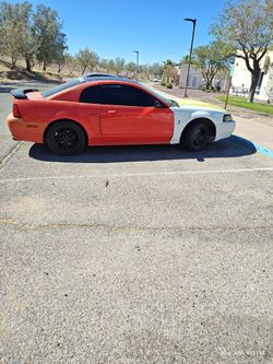 2004 Ford mustang GT