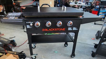Blackstone Original Outdoor Griddle, 36 Inch 4-Burner Flat Top Grill with Hard Cover, Black