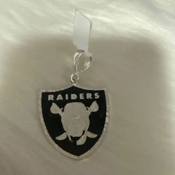 925 silver Raiders Pendant