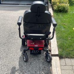 Pride Jazzy Select Elite Scooter