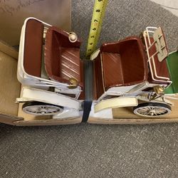 Old Fashion Carriage Car New In Box