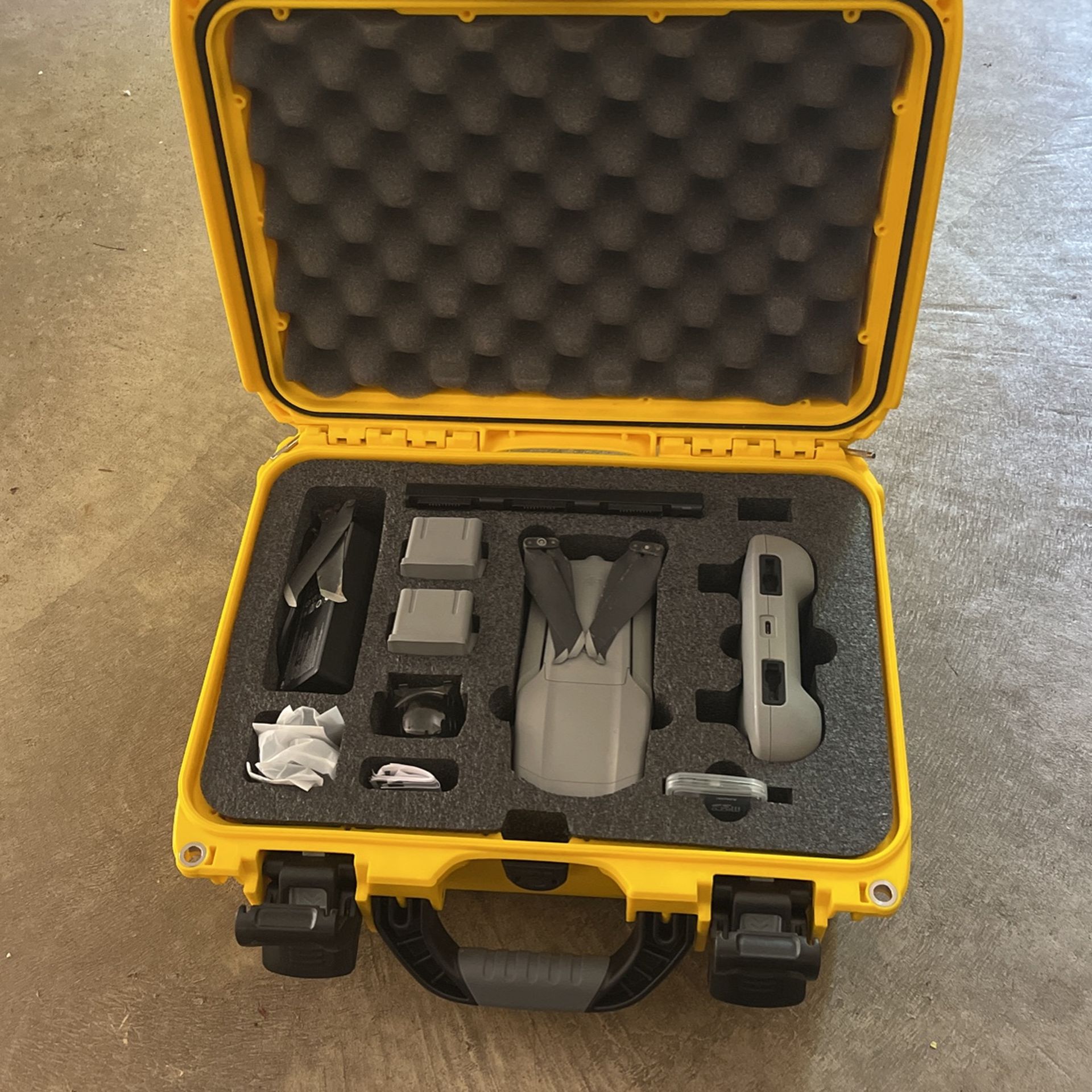 DJI MAVIC AIR 2 Combo Kit With Hard case