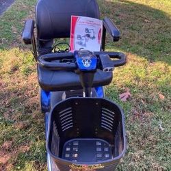 Pride Go Go Elite Traveller scooter