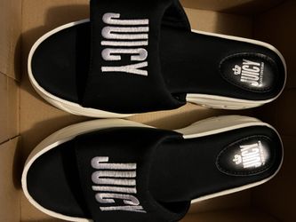 Juicy Couture  Black Sandals Size 9