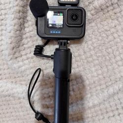 Gopro hero Black 12 creator edition. 