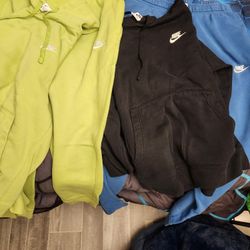 Men's Small Nike Joggers With Hoodie