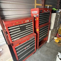 set of cabinets Crafstman 4 Pieces 