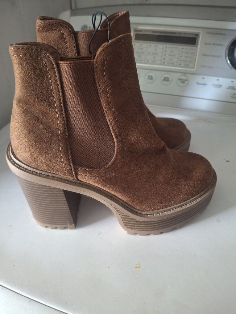 Size 7 Nuevas