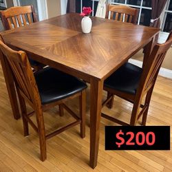 Breakfast Table 