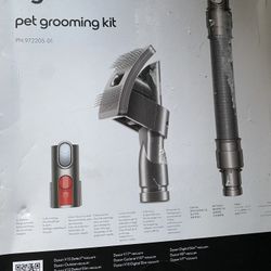 Dyson Pet Grooming Kit