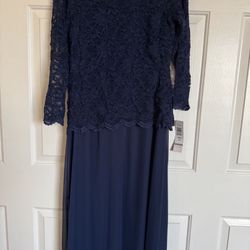 Beautiful Long Formal Navy Blue Dress Size 12