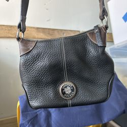 Dooney & Bourke Shoulder Bag