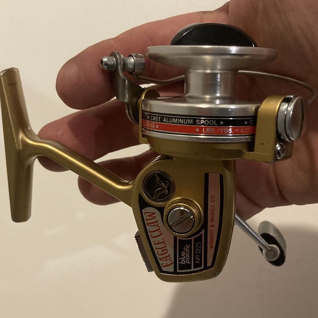 eagle claw fishing reels prices Ice Spinning Reel this Eagle Claw portable fishing system is perfect for your impulsive fishing trips! Eagle Claw Blue Pacific No.