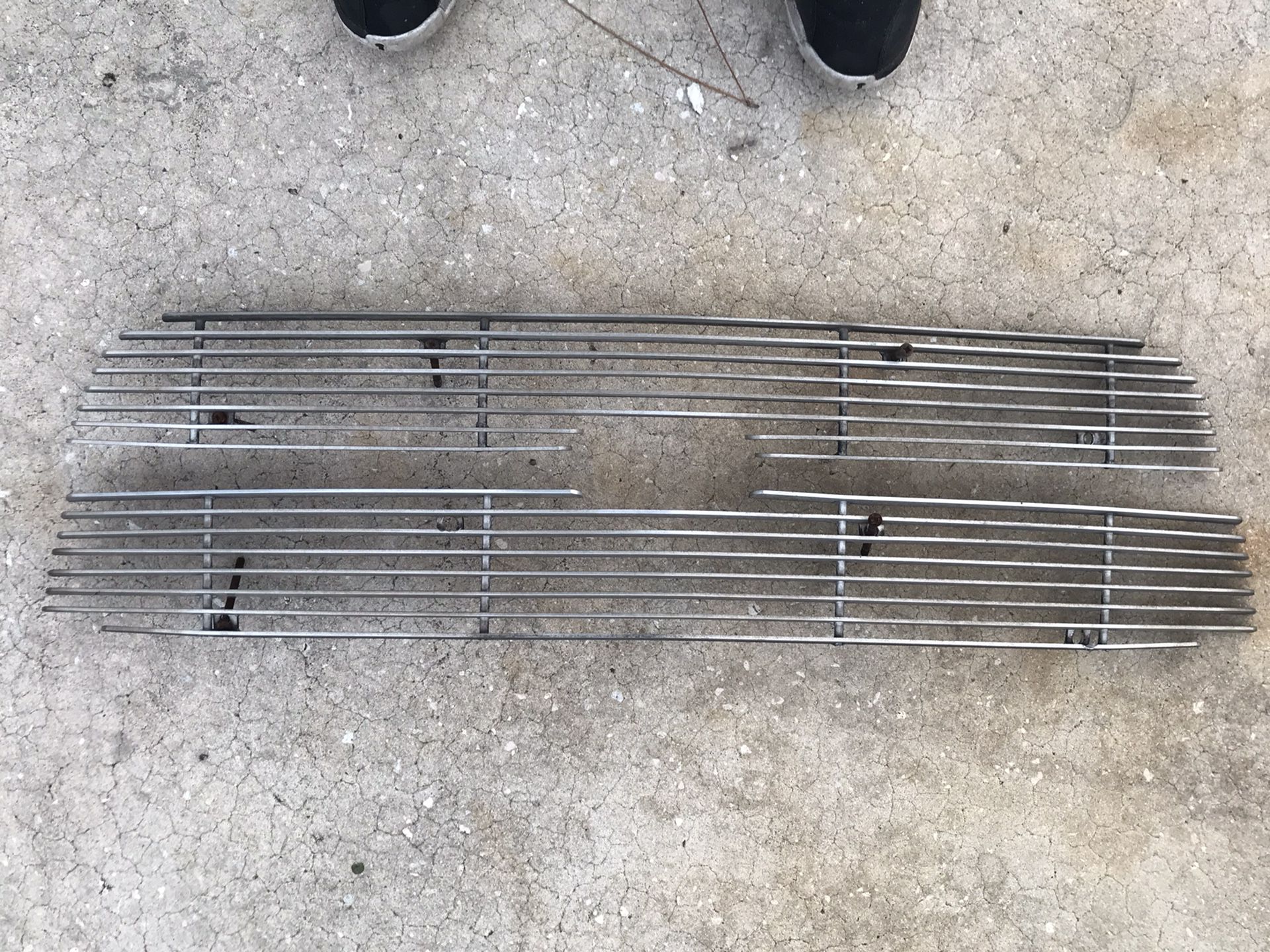 2004 Silverado 1500 stainless steel grill inserts