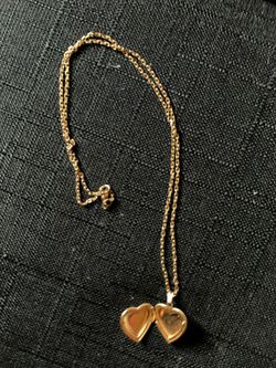 Necklace locket
