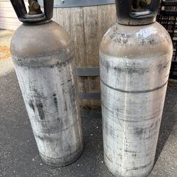 20 Lb CO2 Tanks