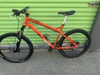 Mountain Bike Diamondback